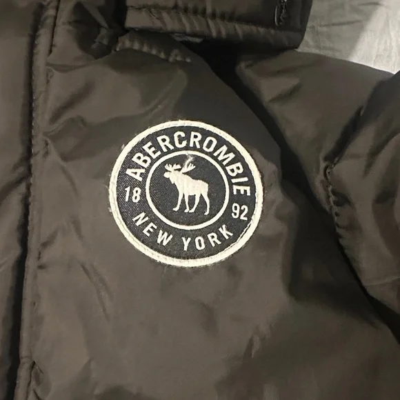 Abercrombie Kids Black Fleece Jacket - Picture 3 of 6